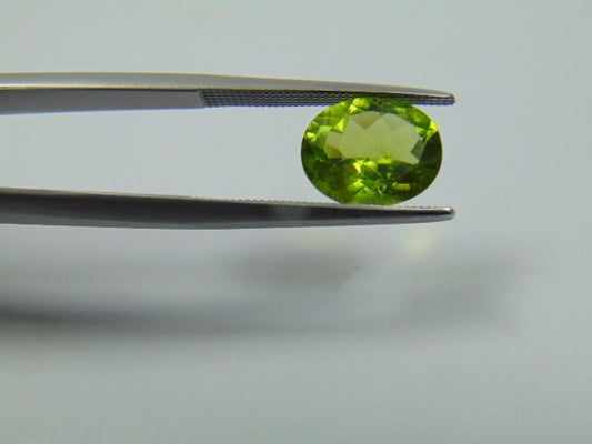 2.75ct Peridot 10x8mm