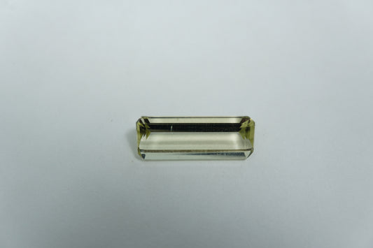 2.04ct Beryl green 13x5mm