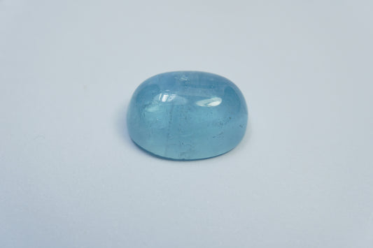 9.95ct Aquamarine cabochon 16x12mm