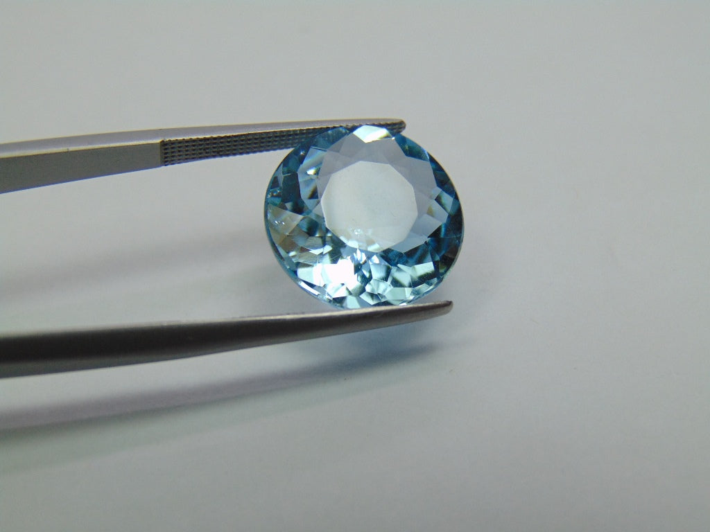 10.55ct Topaz 14mm