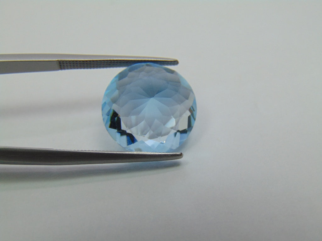 10.55ct Topaz 14mm