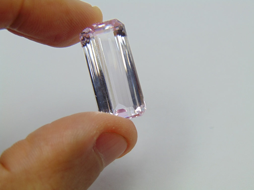 22ct Kunzite 25x12mm