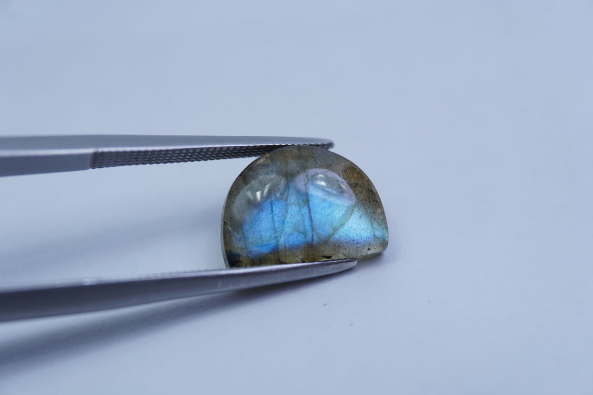 3.90ct Quartz Labradorite 12x9mm