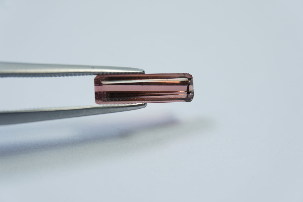 1.89ct Tourmaline 14x4mm