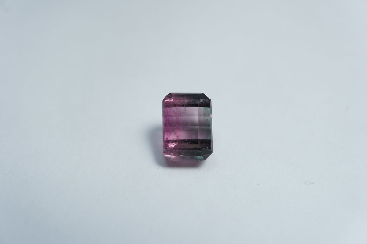2.68ct Tourmaline bicolor 8x6mm