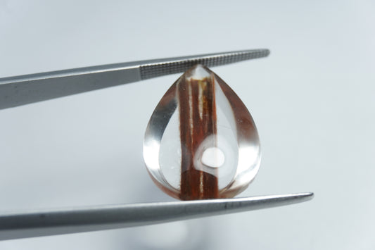 13.75ct Quartz with inclusion 20x15mm