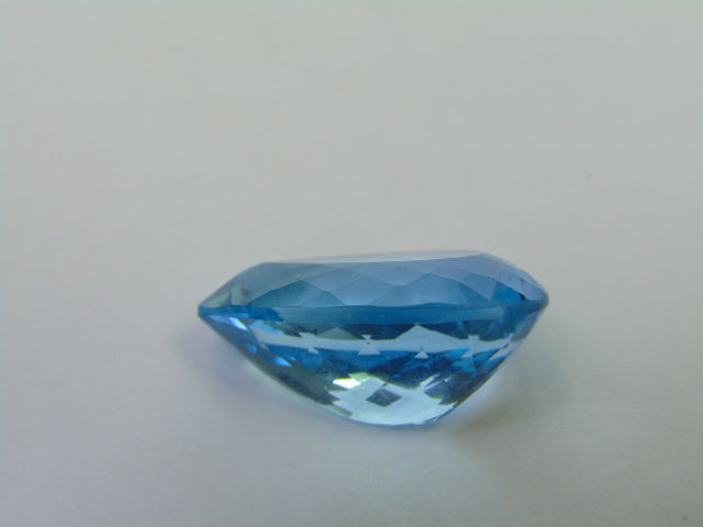 28.25ct Topaz 24x15mm