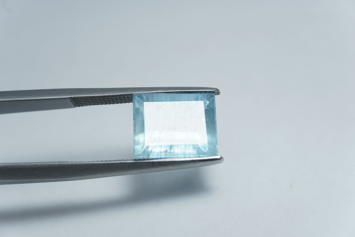 3.35ct Aquamarine 10x8mm
