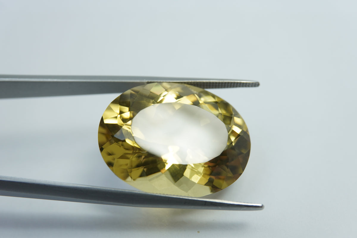 28.75ct Green gold 24x18mm