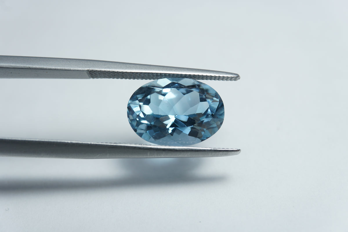 4.60ct Topaz 11x8mm