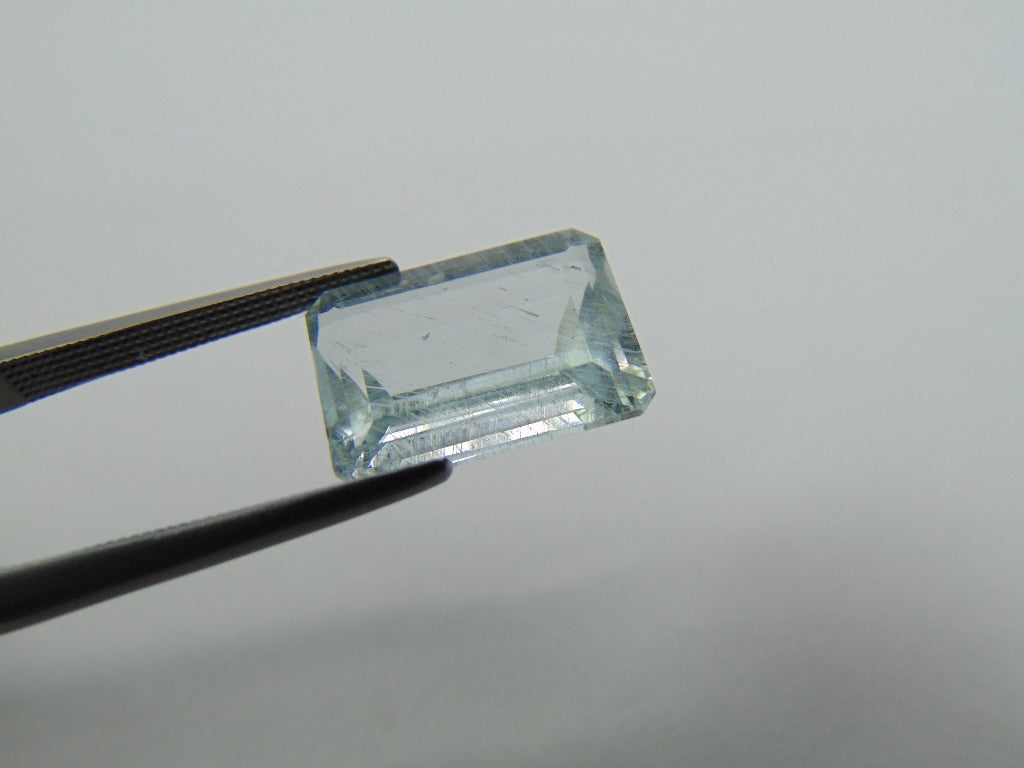 6.35ct Aquamarine With Needle 13x10mm