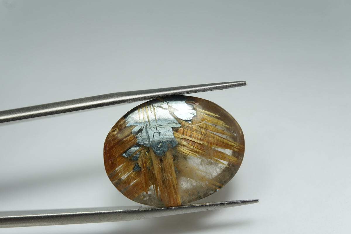 27ct Rutile cabochon 21x18mm
