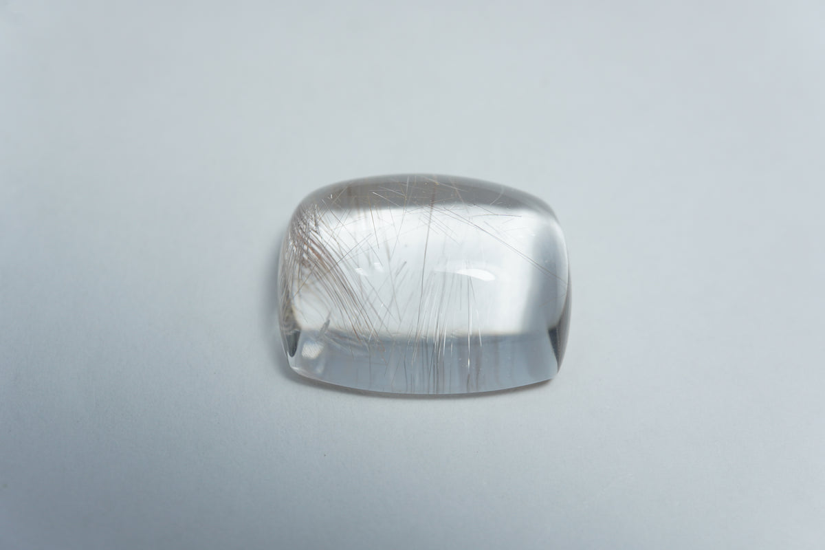 17.80ct Quartz with inclusion cabochon 18x14mm