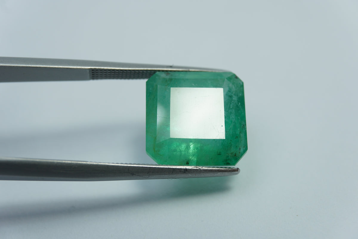 8.38ct Emerald 12mm