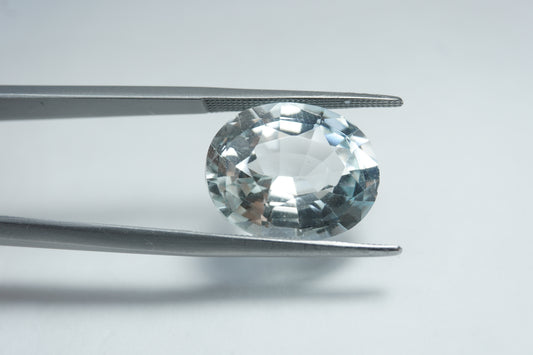 13.18ct Topaz natural color 16x13mm
