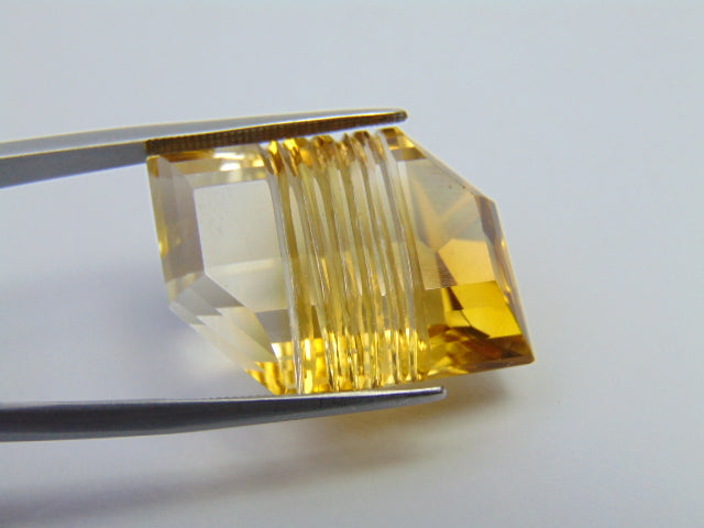 41.40ct Citrine Bicolor 24x9mm