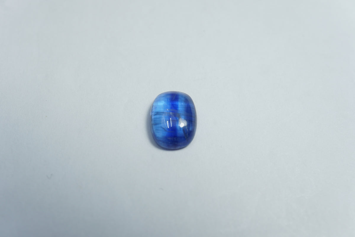 2.08ct Cianite cabochon 8x6mm