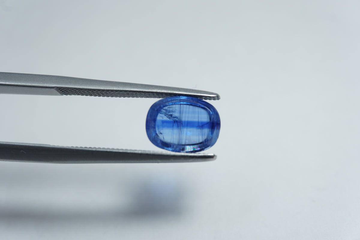 2.08ct Cianite cabochon 8x6mm