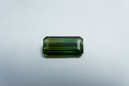 2.08ct Tourmaline bicolor 11x6mm