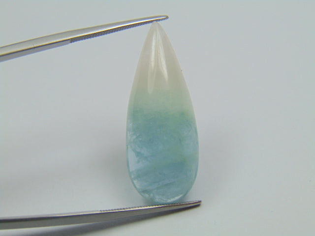18.65ct Aquamarine Bicolor Cabochon 32x13mm