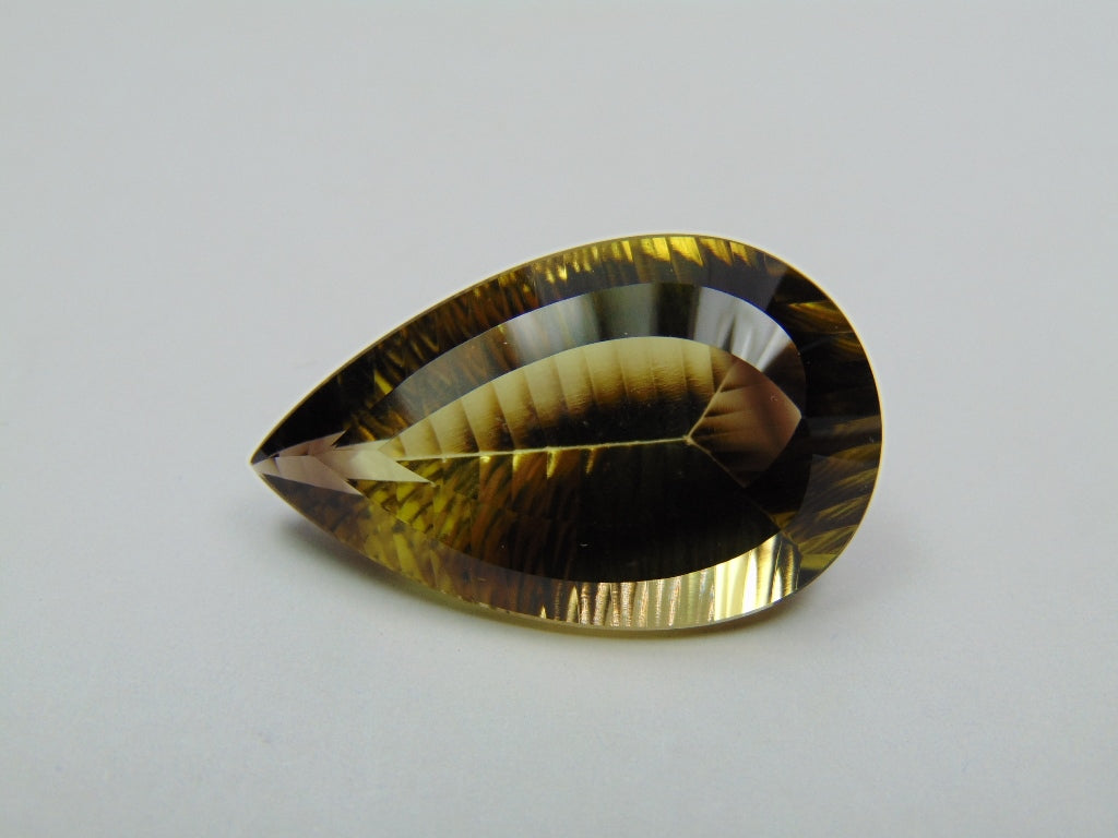 42ct Green Gold Bicolor 34x21mm