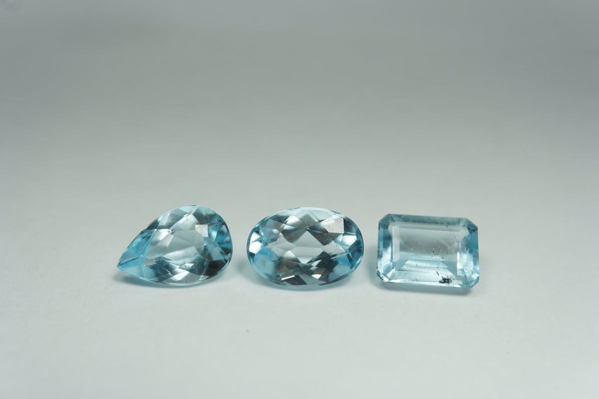 4.58ct Topazes 9x6mm / 9x6mm / 7.5x6mm