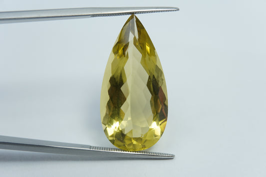 20.25ct Green gold 28x14mm