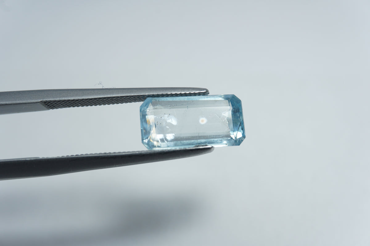 3.75ct Aquamarine 8x7mm