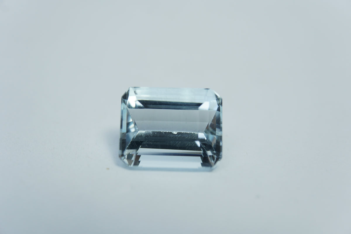 5.90ct Topaz 12x9mm