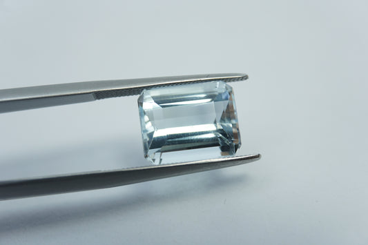 5.90ct Topaz 12x9mm
