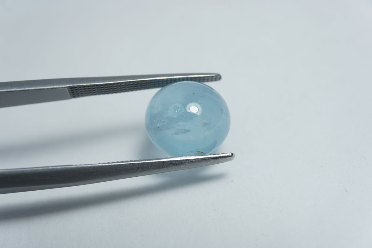 4.05ct Aquamarine cabochon 10mm