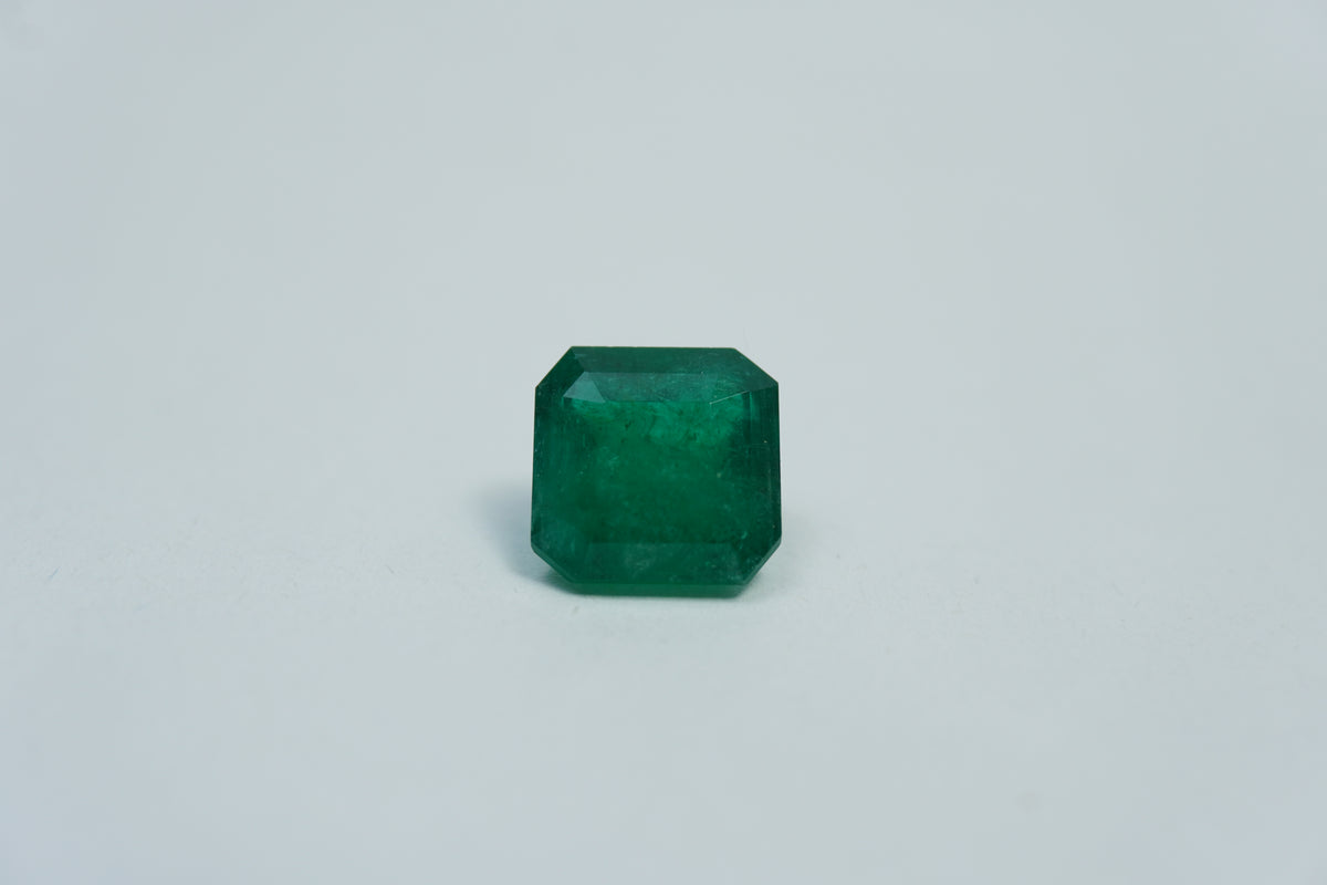 2.45ct Emerald 8mm