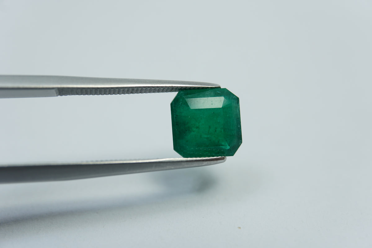 2.45ct Emerald 8mm