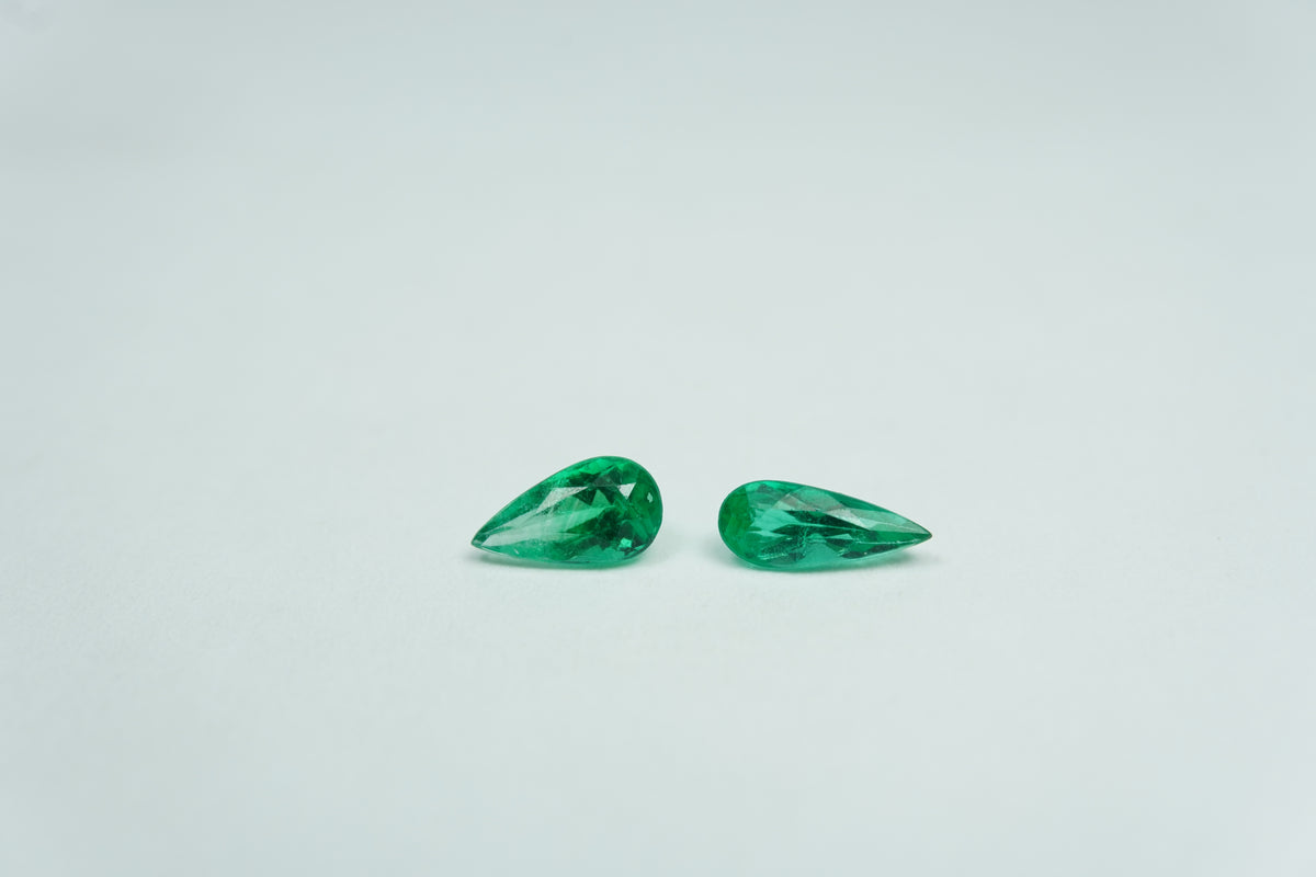 0.55ct Emeralds 7x3mm / 6x3mm