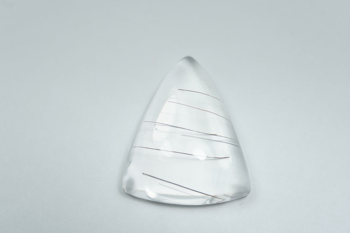 25.47ct Quartz with inclusion cabochon 25x19.5mm