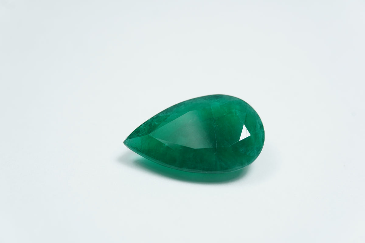 6.47ct Emerald 17.5x11mm