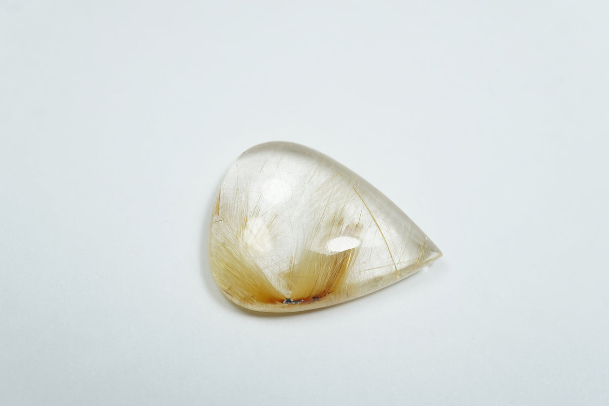 15.08ct Rutile cabochon 22x18mm