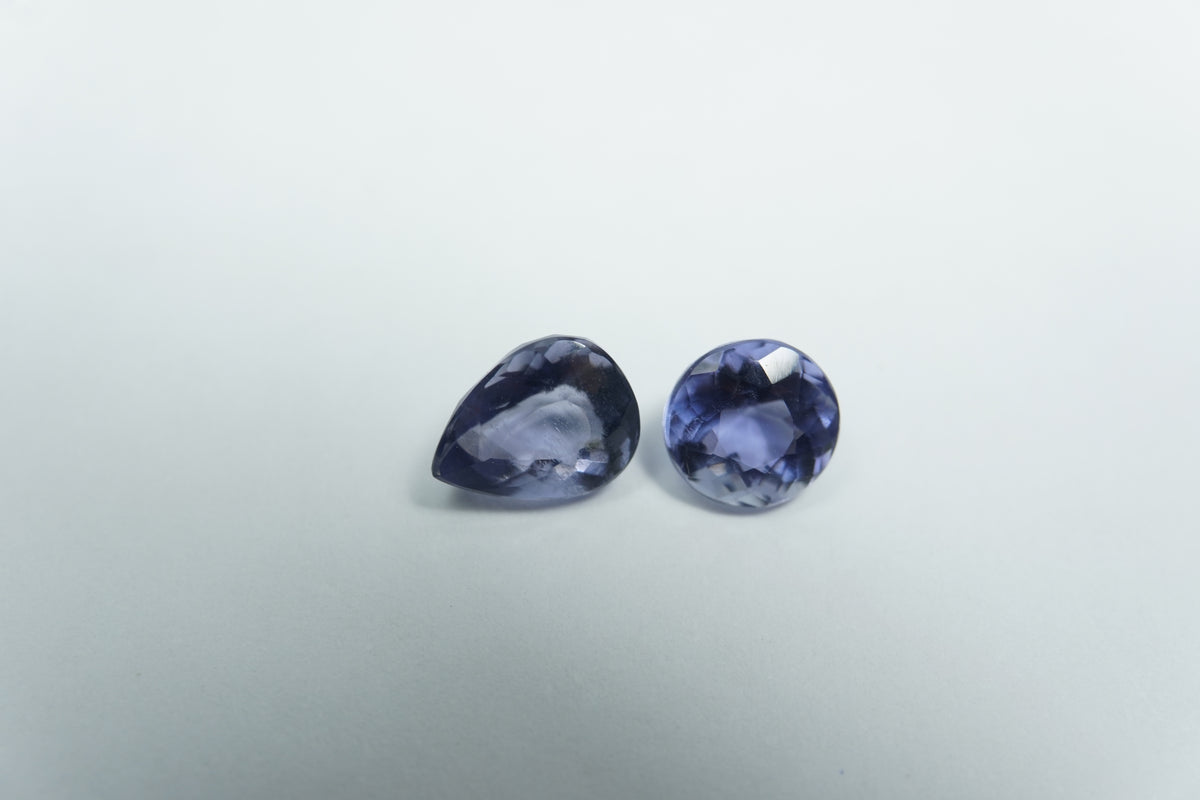 2.36ct Iolite 8x6mm / 6.5mm