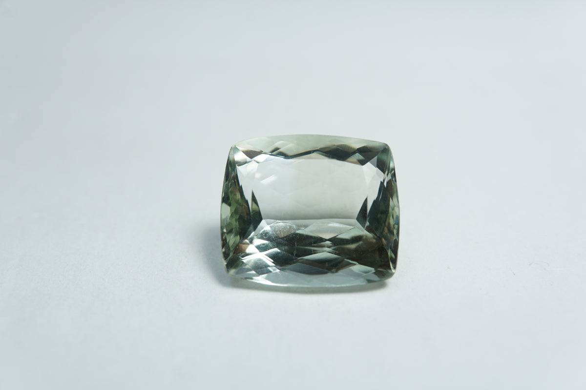 7.75ct Green Beryl 14x10mm