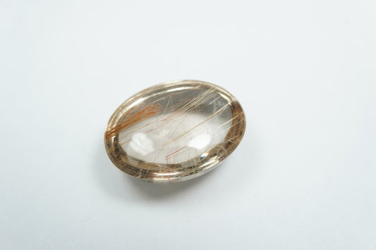 18.41ct Quartz with rutile cabochon 20x15mm