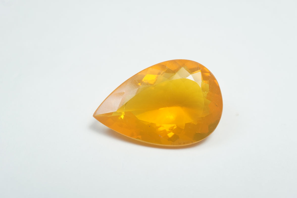 16.15ct Fire opal 27x17mm