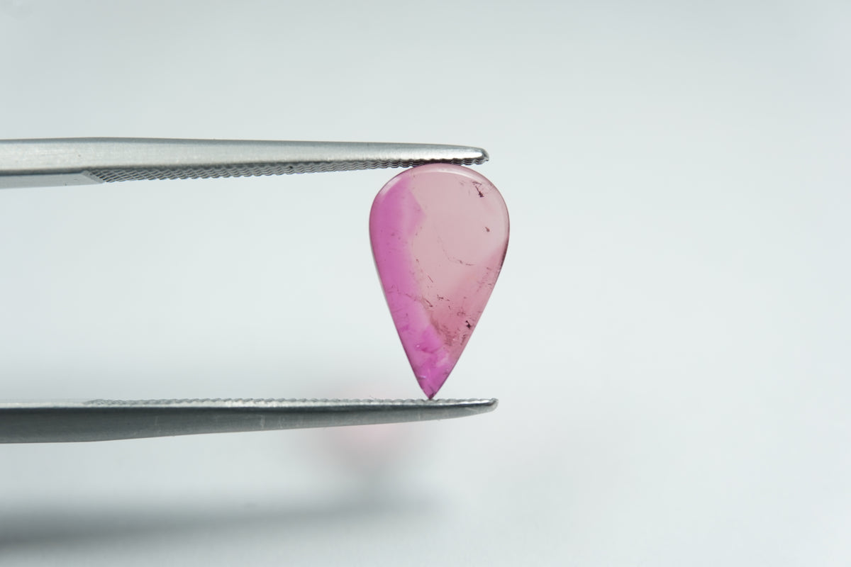 1.67ct Tourmaline cabochon 11x6.5mm