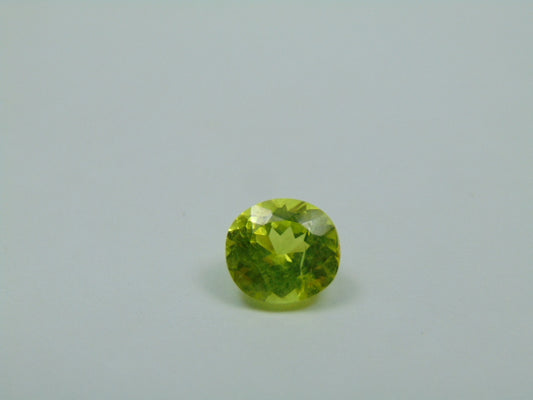 2.20ct Chrysolite 8x7mm