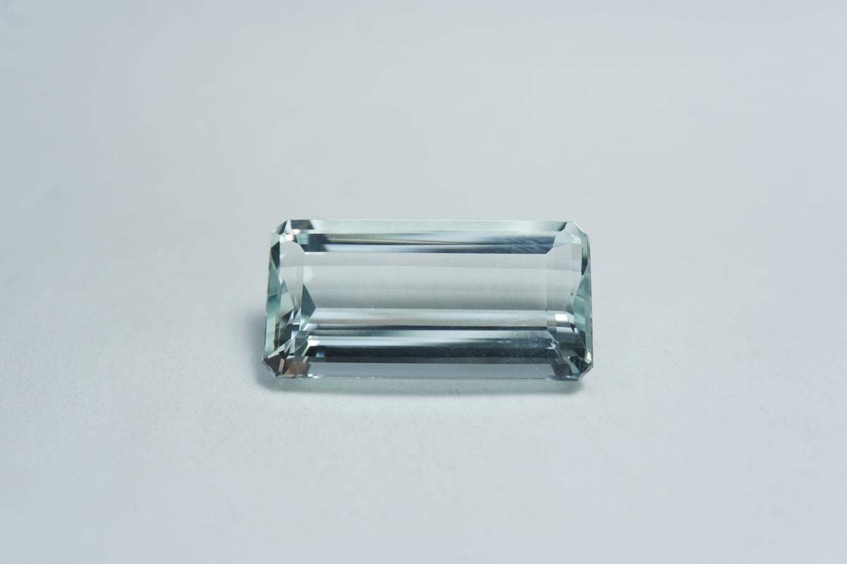14.25ct Aquamarine 21x11mm