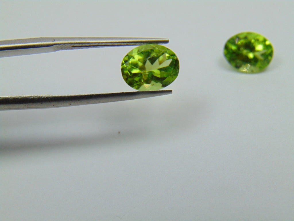 4.15ct Peridot Pair 9x7mm