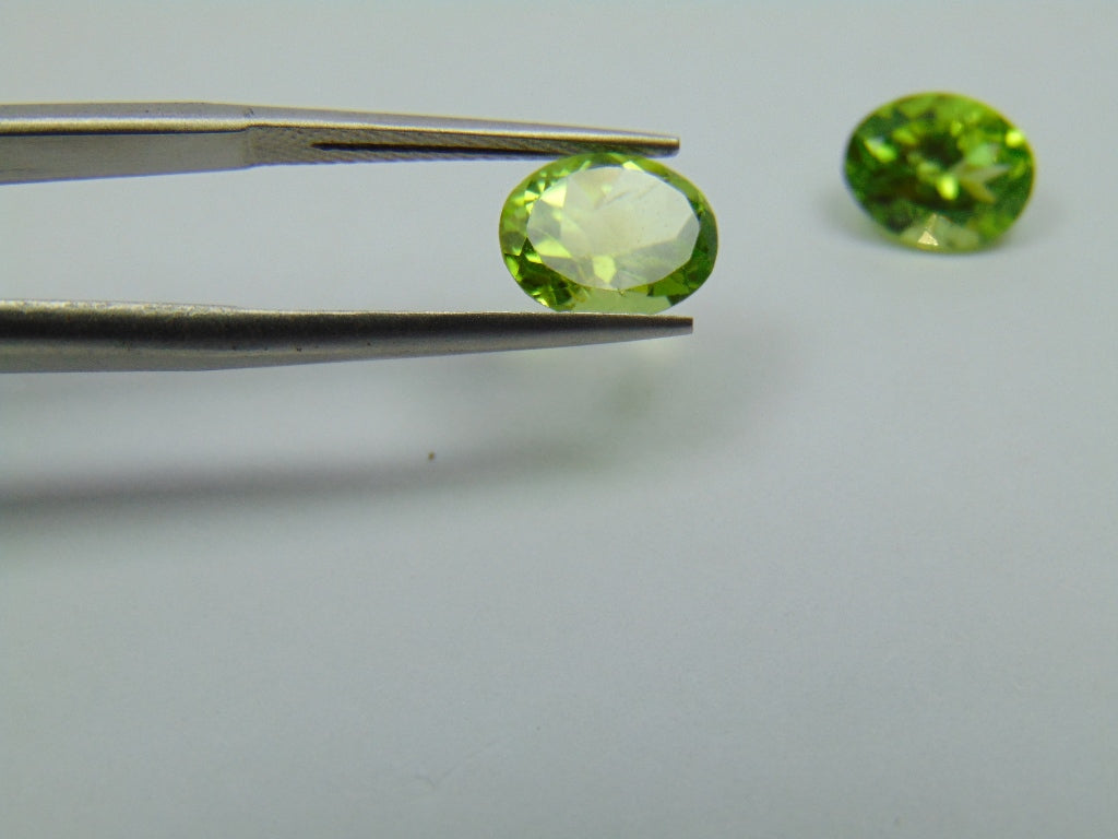 4.15ct Peridot Pair 9x7mm