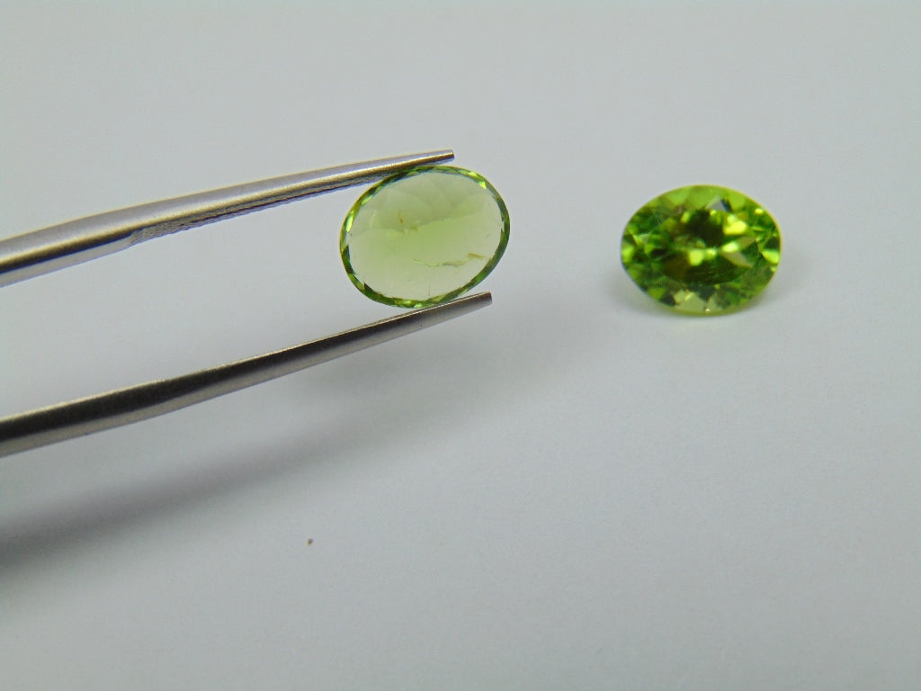 4.15ct Peridot Pair 9x7mm