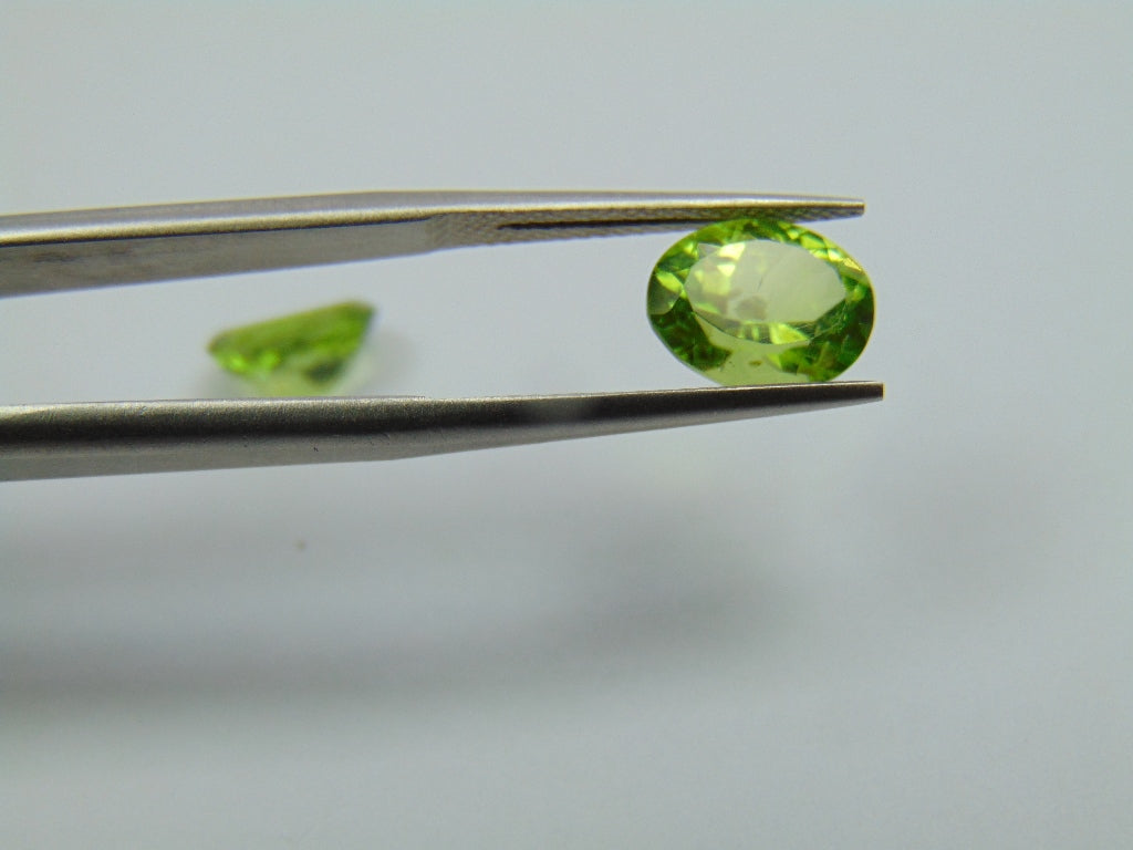 4.15ct Peridot Pair 9x7mm