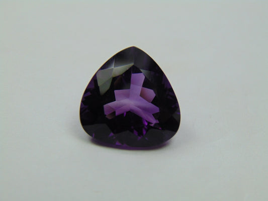 13.90ct Amethyst 17mm