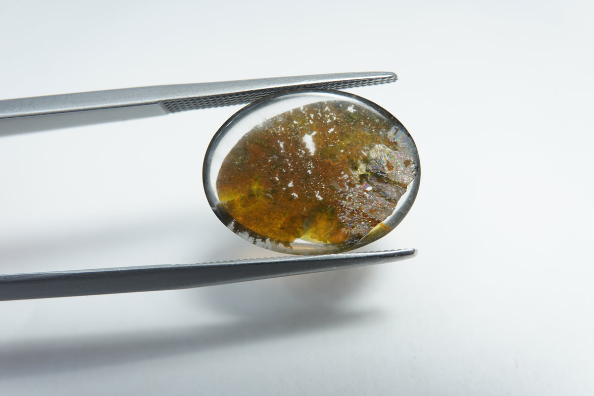6.15ct Quartz with inclusion 17x13mm